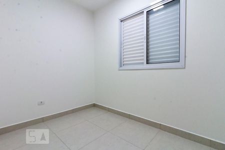 Quarto 1 de apartamento para alugar com 2 quartos, 45m² em Vila Nova Mazzei, São Paulo