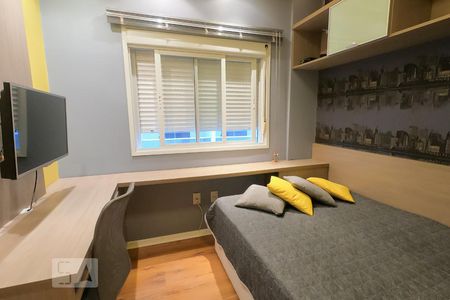 Suíte 1 de apartamento para alugar com 2 quartos, 117m² em Canasvieiras, Florianópolis