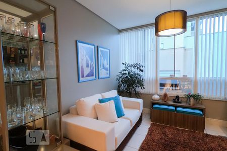 Sala de apartamento para alugar com 2 quartos, 117m² em Canasvieiras, Florianópolis