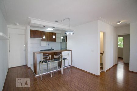 Sala de apartamento para alugar com 2 quartos, 65m² em Bela Aliança, São Paulo