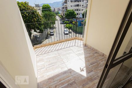 Varanda Sala de apartamento para alugar com 2 quartos, 60m² em Freguesia de Jacarepaguá, Rio de Janeiro