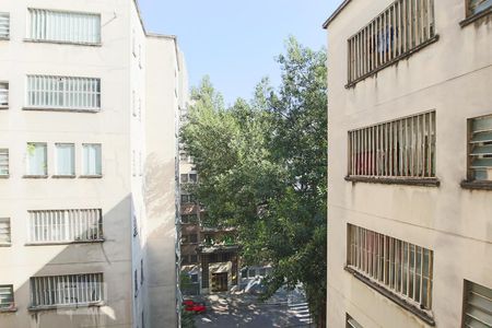 Vista de apartamento à venda com 2 quartos, 75m² em Vila Buarque, São Paulo