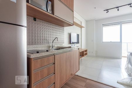 Cozinha de apartamento para alugar com 1 quarto, 32m² em Industrial Autonomistas, Osasco