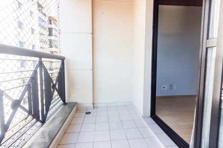 Varanda  de apartamento à venda com 3 quartos, 76m² em Jardim Peri Peri, São Paulo