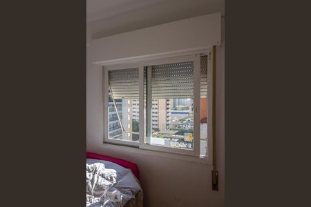 Quarto 1 detalhe de apartamento para alugar com 2 quartos, 53m² em Perdizes, São Paulo