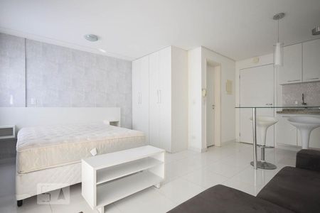 Sala de kitnet/studio para alugar com 1 quarto, 38m² em Jardim Ampliação, São Paulo