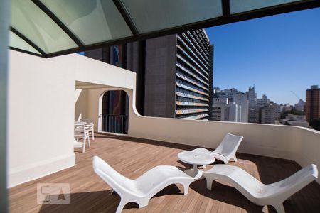 Apartamento para alugar com 115m², 2 quartos e 2 vagas Apartamento para alugar com 115m², 2 quartos e 2 vagasVaranda