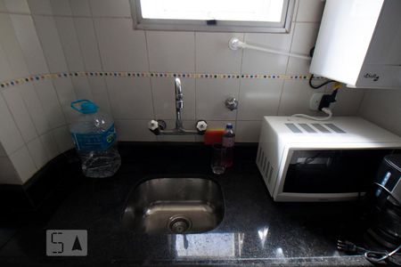 Apartamento para alugar com 115m², 2 quartos e 2 vagas Apartamento para alugar com 115m², 2 quartos e 2 vagasPia