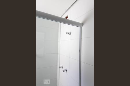Banheiro de apartamento para alugar com 1 quarto, 66m² em Petrópolis, Porto Alegre