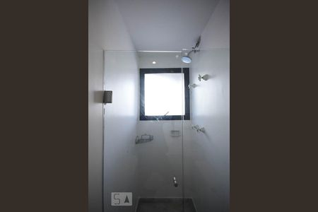 Detalhe do Banheiro de apartamento para alugar com 1 quarto, 43m² em Vila Suzana, São Paulo