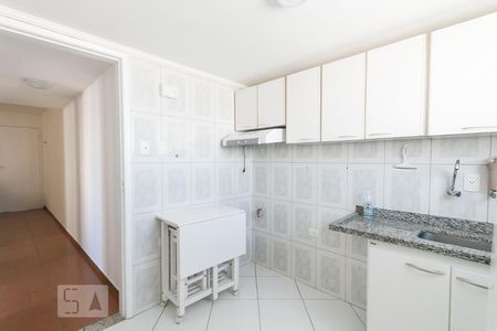 Cozinha de apartamento à venda com 1 quarto, 39m² em Cambuci, São Paulo