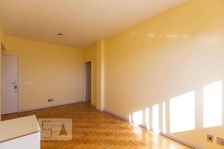 Sala de apartamento para alugar com 3 quartos, 101m² em Centro Histórico, Porto Alegre