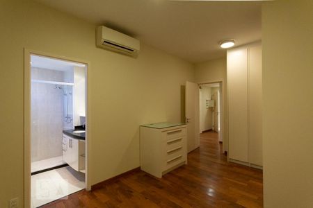 Suíte 1 de apartamento à venda com 5 quartos, 320m² em Panamby, São Paulo