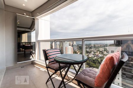 Varanda da Sala de apartamento à venda com 2 quartos, 70m² em Alphaville, Barueri