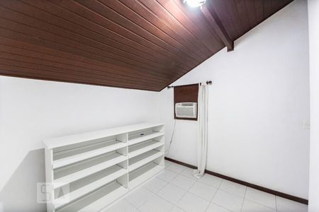Sala - segundo andar de casa de condomínio à venda com 2 quartos, 75m² em Vargem Grande, Rio de Janeiro