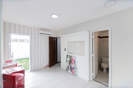 Suíte de casa de condomínio à venda com 2 quartos, 75m² em Vargem Grande, Rio de Janeiro
