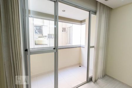 Sala de apartamento para alugar com 3 quartos, 79m² em Chácara Inglesa, São Paulo