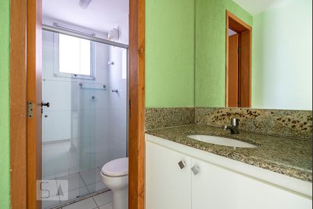 Lavabo de apartamento para alugar com 3 quartos, 90m² em Silveira, Belo Horizonte