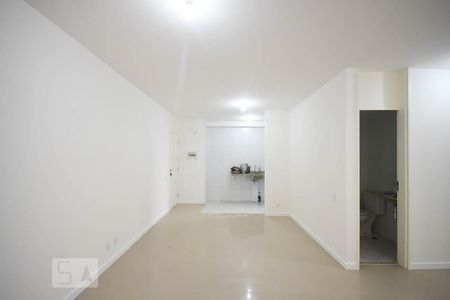 Sala de apartamento para alugar com 3 quartos, 64m² em Jardim Caboré, São Paulo