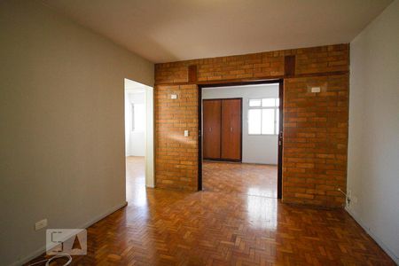 Sala de apartamento para alugar com 2 quartos, 70m² em Perdizes, São Paulo