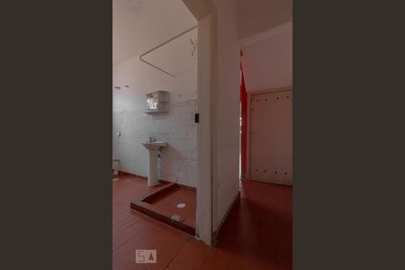 Corredor de casa à venda com 2 quartos, 100m² em Vila Monumento, São Paulo