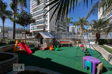 Área comum - Parquinho de apartamento para alugar com 3 quartos, 100m² em Barra da Tijuca, Rio de Janeiro