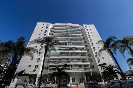 Fachada de apartamento para alugar com 3 quartos, 100m² em Barra da Tijuca, Rio de Janeiro