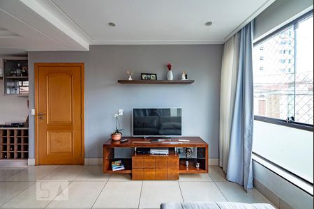 Sala de apartamento à venda com 4 quartos, 240m² em Palmares, Belo Horizonte