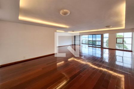 Sala 1 de apartamento para alugar com 4 quartos, 300m² em Ingá, Niterói