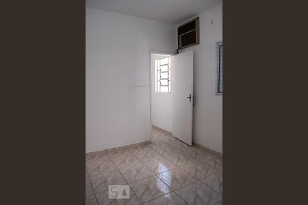 QUARTO 2 de casa para alugar com 2 quartos, 70m² em Jardim das Laranjeiras, São Paulo