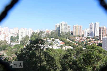 Apartamento para alugar com 3 quartos, 84m² em Paraíso do Morumbi, São Paulo