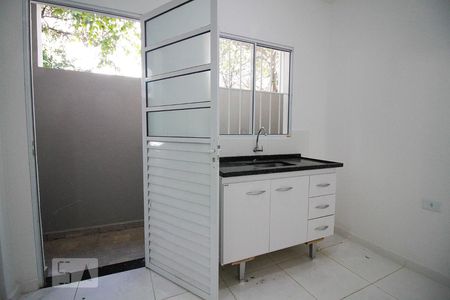 Sala / Cozinha de casa à venda com 1 quarto, 600m² em Vila Ipojuca, São Paulo