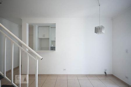 Sala de apartamento à venda com 2 quartos, 90m² em Jardim Ampliação, São Paulo