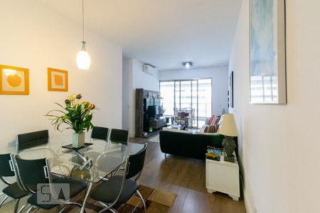 Sala de apartamento à venda com 2 quartos, 138m² em Itaim Bibi, São Paulo