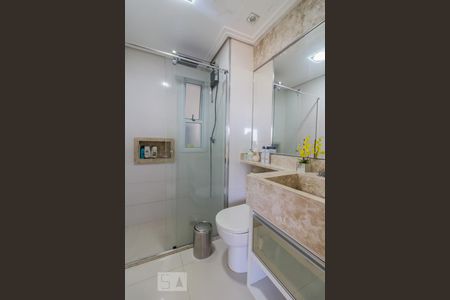 Banheiro de apartamento à venda com 2 quartos, 64m² em Ponte Grande, Guarulhos