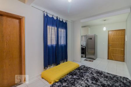 Sala de apartamento à venda com 2 quartos, 50m² em Jardim Stella, Santo André