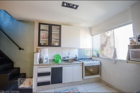 Cozinha de casa para alugar com 5 quartos, 300m² em Parque São José, Belo Horizonte