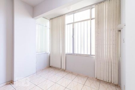 Sala de apartamento para alugar com 1 quarto, 48m² em Centro, Rio de Janeiro