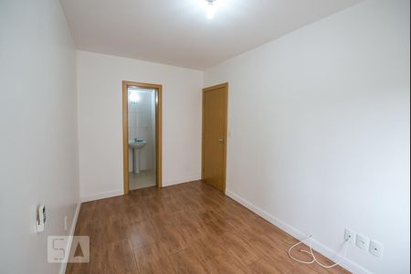 Suite de apartamento à venda com 2 quartos, 62m² em Pinheiro, São Leopoldo