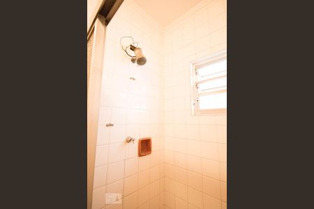 Banheiro  de casa para alugar com 3 quartos, 194m² em Vila Camilópolis, Santo André