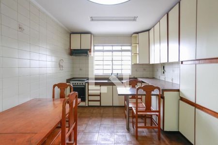 cozinha de casa para alugar com 3 quartos, 150m² em Jardim Maria Luiza, São Paulo