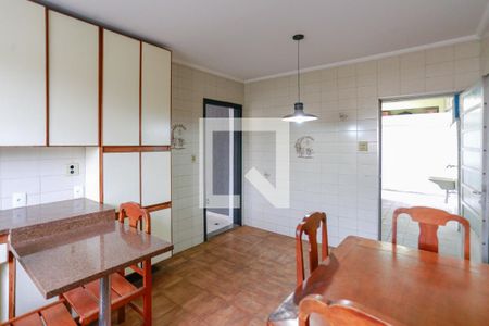 cozinha de casa para alugar com 3 quartos, 150m² em Jardim Maria Luiza, São Paulo