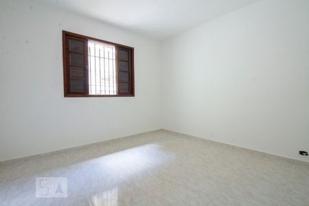 Quarto 1 de casa para alugar com 2 quartos, 70m² em Vila Mazzei, São Paulo