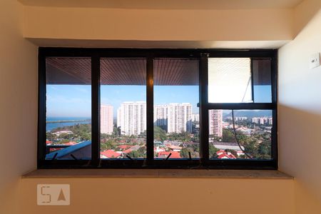 Quarto 1 de apartamento à venda com 4 quartos, 235m² em Barra da Tijuca, Rio de Janeiro
