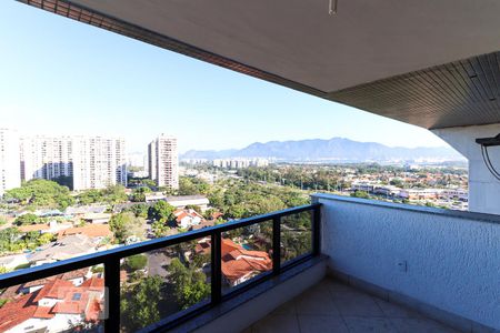 Varanda da Sala de apartamento para alugar com 4 quartos, 235m² em Barra da Tijuca, Rio de Janeiro