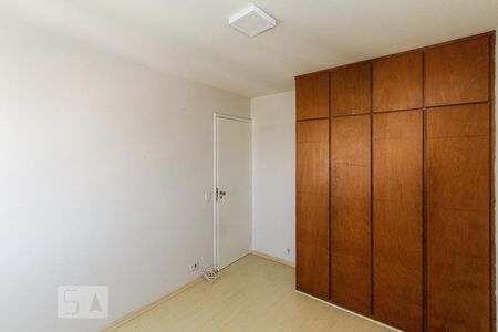 Quarto 01 de apartamento para alugar com 2 quartos, 60m² em Vila Bertioga, São Paulo