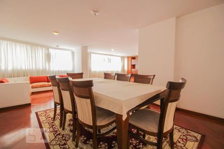 Sala de jantar de apartamento para alugar com 4 quartos, 270m² em Água Verde, Curitiba