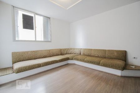 Sala de Estar de apartamento para alugar com 4 quartos, 270m² em Água Verde, Curitiba