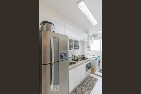 Cozinha de apartamento à venda com 2 quartos, 58m² em Vila Valparaíso, Santo André