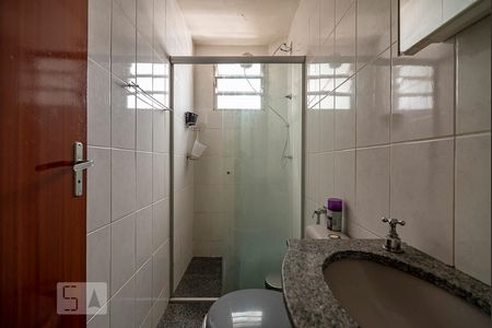 Banheiro de apartamento à venda com 3 quartos, 70m² em Silveira, Belo Horizonte